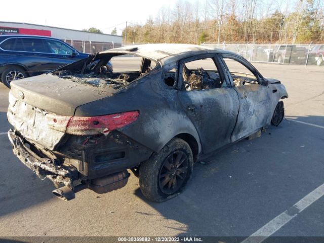 5XXGT4L35GG103975 KIA Optima Lx