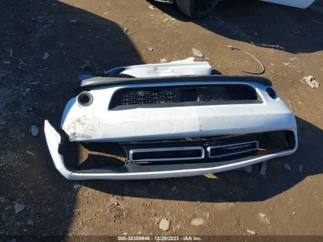 2C3CDZAGXJH258657 Dodge Challenger Sxt Plus