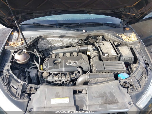 WA1HCCFS5HR000971 Audi Q3 2.0t Premium