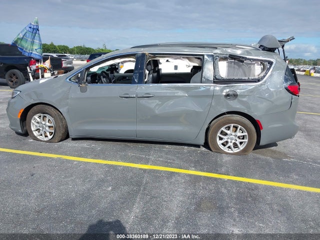 Chrysler Pacifica Touring L 2022 2C4RC1BG0NR153408 Image 13