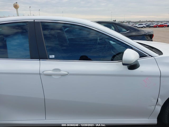 Toyota CAMRY LE 2022 4T1C11AK1NU050546 Image 14