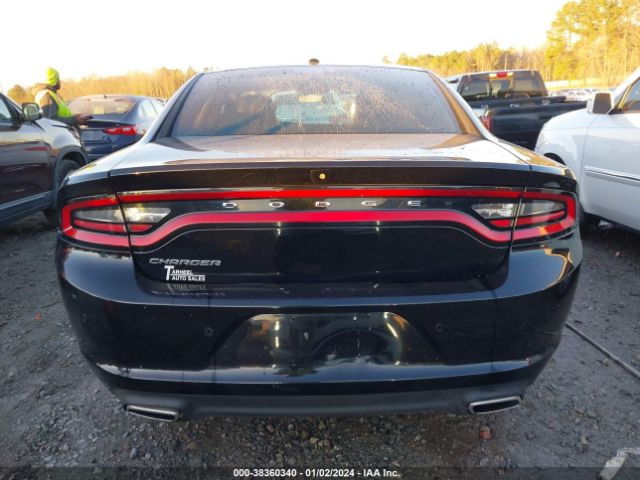 2C3CDXBGXKH655063 Dodge Charger Sxt Rwd