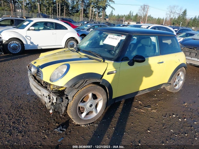 2004 MINI COOPER WMWRC33484TJ61082 Photo 1
