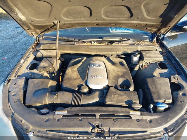 2009 HYUNDAI GENESIS 4.6 VIN: KMHGC46F99U031970
