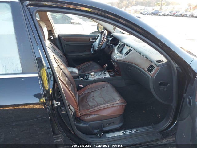 2009 HYUNDAI GENESIS 4.6 VIN: KMHGC46F99U031970