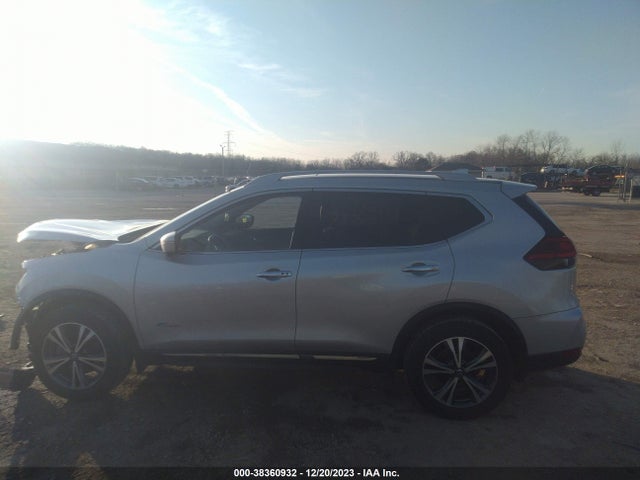 2017 NISSAN ROGUE HYBRID SL VIN: 5N1ET2MV8HC799403