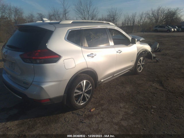2017 NISSAN ROGUE HYBRID SL VIN: 5N1ET2MV8HC799403