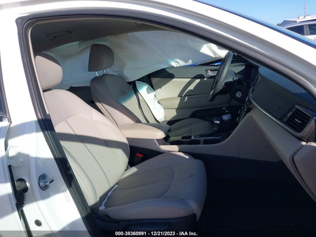 2016 KIA OPTIMA LX VIN: KNAGT4L38G5072058