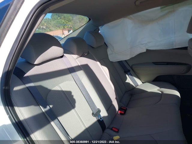 2016 KIA OPTIMA LX VIN: KNAGT4L38G5072058