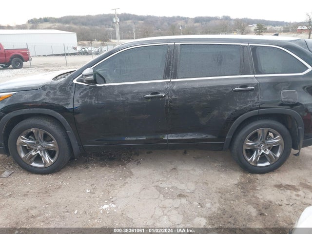 Toyota Highlander Limited Platinum 2018 5TDDZRFH0JS861735 Image 14