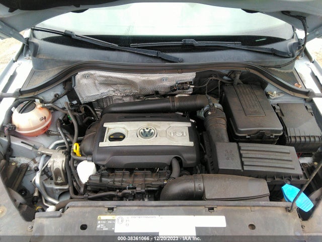 WVGAV7AXXHK025400 Volkswagen Tiguan 2.0t/2.0t S