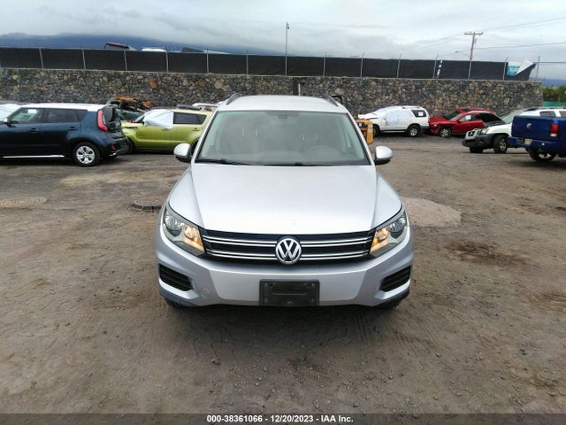 WVGAV7AXXHK025400 Volkswagen Tiguan 2.0t/2.0t S