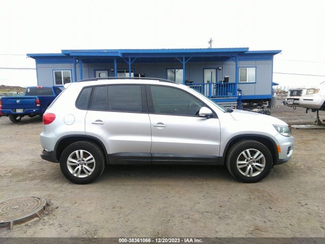 WVGAV7AXXHK025400 Volkswagen Tiguan 2.0t/2.0t S