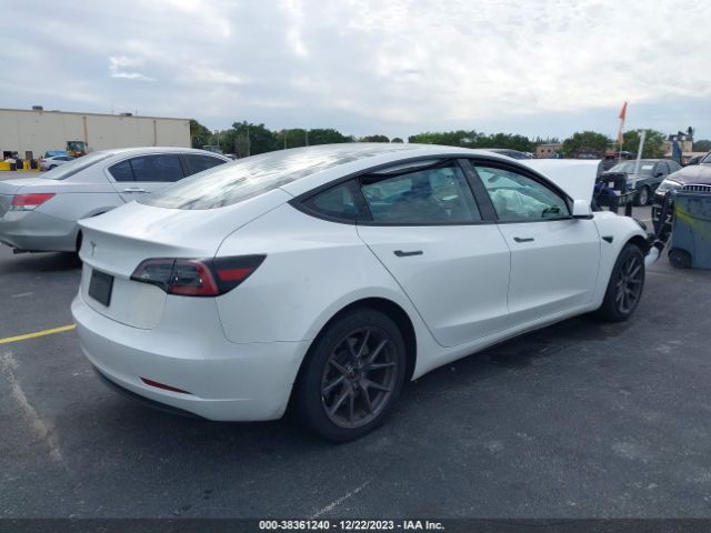 5YJ3E1EA2MF084819 Tesla Model 3 Standard Range Plus Rear-wheel Drive