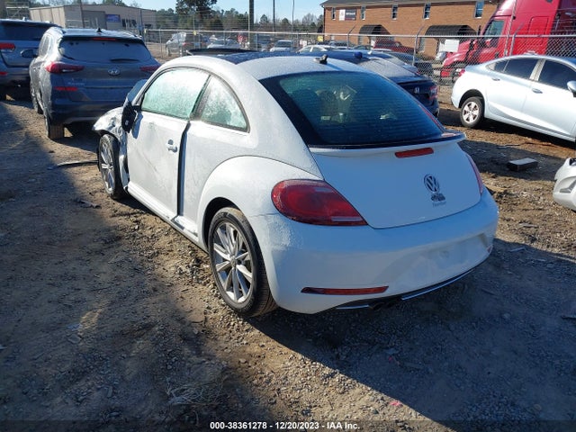 3VWJD7AT9KM717987 Volkswagen Beetle 2.0t Se