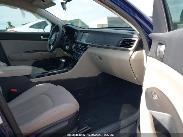 KIA Optima Lx 2018 5XXGT4L39JG273196 Image 5