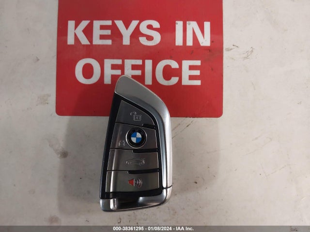 BMW 540i Xdrive 2017 WBAJE7C3XHG889796 Image 11