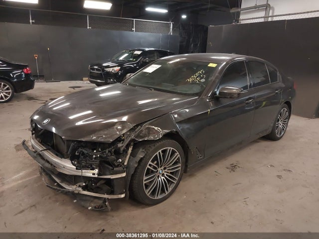 BMW 540i Xdrive 2017 WBAJE7C3XHG889796 Image 2