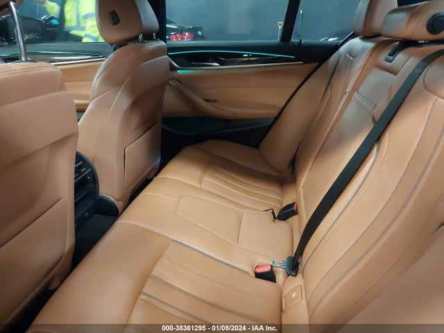 BMW 540i Xdrive 2017 WBAJE7C3XHG889796 Image 8