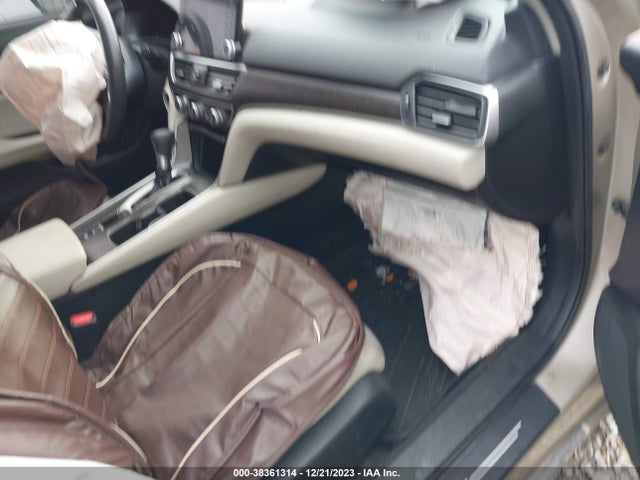 2018 HONDA ACCORD EX VIN: 1HGCV1F41JA215902