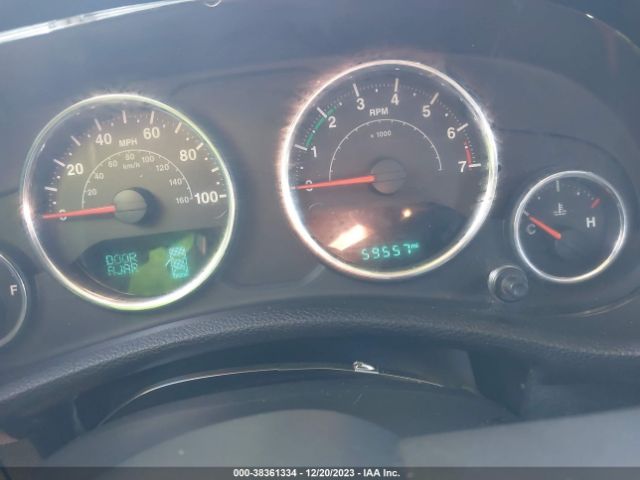 1C4BJWDG3HL528397 Jeep Wrangler Unlimited Sport 4x4