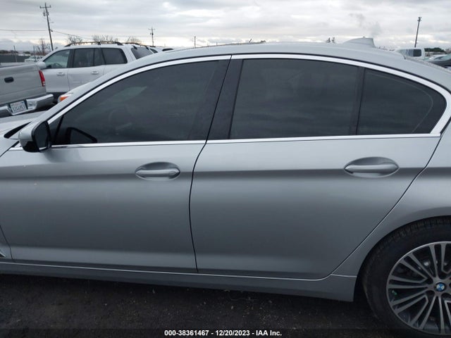 BMW 530I 2019 WBAJA5C59KWW05931 Image 14
