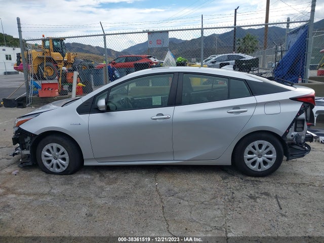 2021 TOYOTA PRIUS LE VIN: JTDKAMFU6M3135656