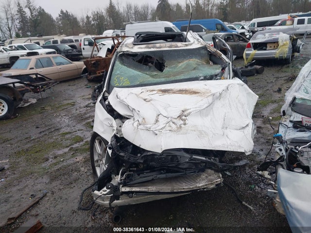 WA1LFAFP1EA024406 Audi Q5 2.0t Premium