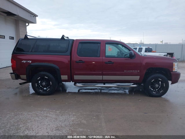 2008 CHEVROLET SILVERADO 1500 LT1 VIN: 3GCEK133X8G296499