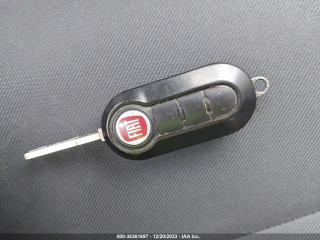 2015 FIAT 500 3C3CFFAR8FT624933 Photo 10