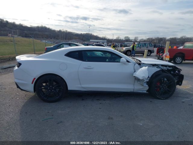 1G1FD1RX8N0102408 Chevrolet Camaro Rwd  2lt
