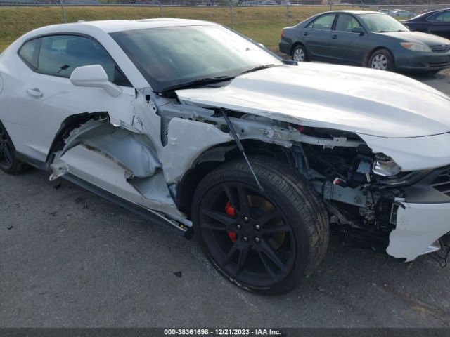 1G1FD1RX8N0102408 Chevrolet Camaro Rwd  2lt