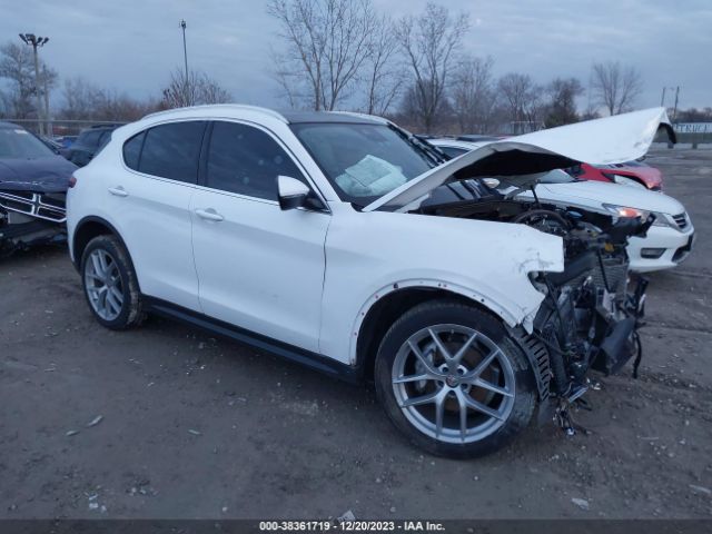 ZASFAKBN7J7B98295 Alfa Romeo Stelvio Ti Awd