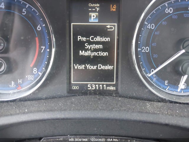 2018 TOYOTA COROLLA XSE VIN: 2T1BURHE6JC102153