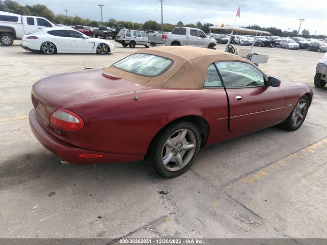 1999 JAGUAR XK8 SAJGX2044XC035529 Photo 3