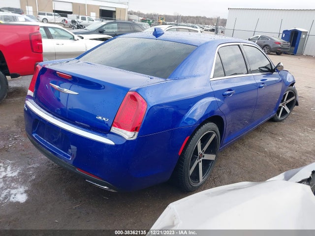 Chrysler 300 Touring 2018 2C3CCAAG1JH308995 Image 4