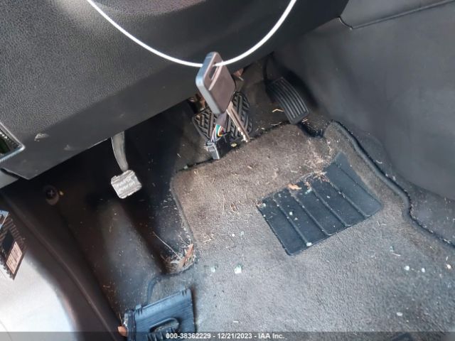 JN8AS5MT9FW155558 Nissan Rogue Select S