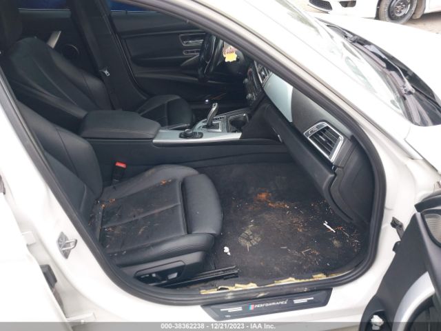 WBA3C3G50FNS74086 BMW 320i Xdrive