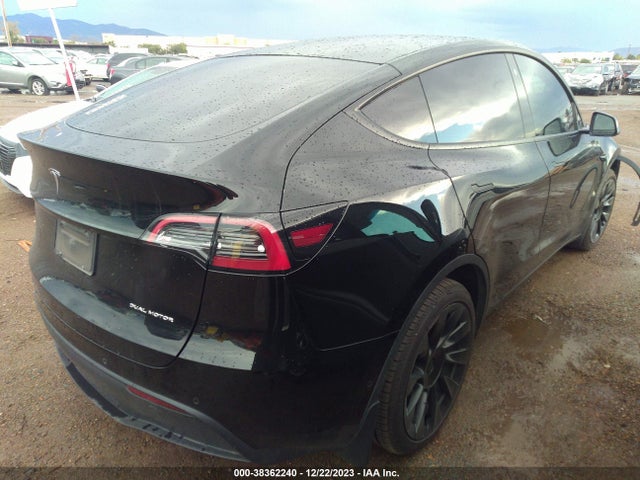 Auction sale of the 2022 Tesla Model Y Long Range Dual Motor All-wheel Drive, vin: 7SAYGDEE3NA004191, lot number: 38362240
