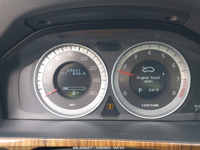 2013 VOLVO S60 T6/T6 PLATINUM/T6 PREMIER PLUS/T6 R-DESIGN/T6 R-DESIGN PLATINUM VIN: YV1902FH6D1231267