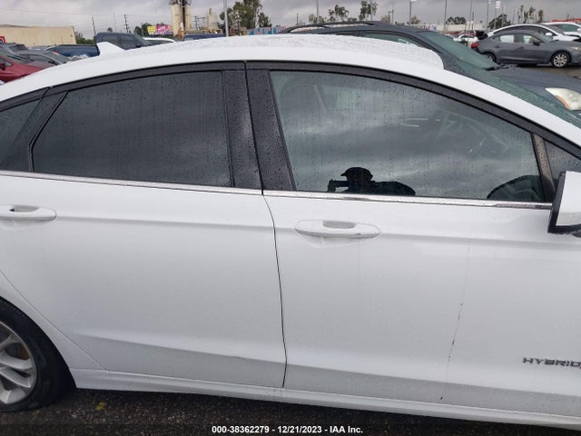 Ford Fusion Hybrid Se 2019 3FA6P0LU7KR174564 Image 13