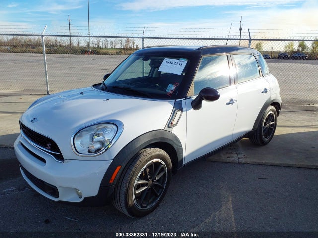 2015 MINI COUNTRYMAN WMWZC3C55FWT06203 Photo 1