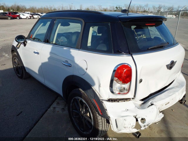 2015 MINI COUNTRYMAN WMWZC3C55FWT06203 Photo 2