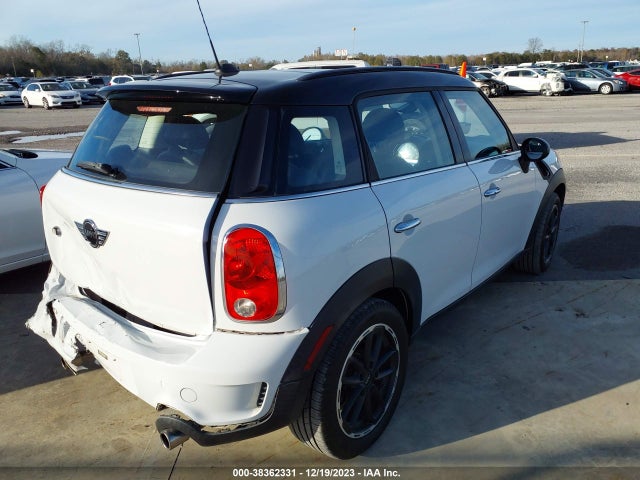 2015 MINI COUNTRYMAN WMWZC3C55FWT06203 Photo 3