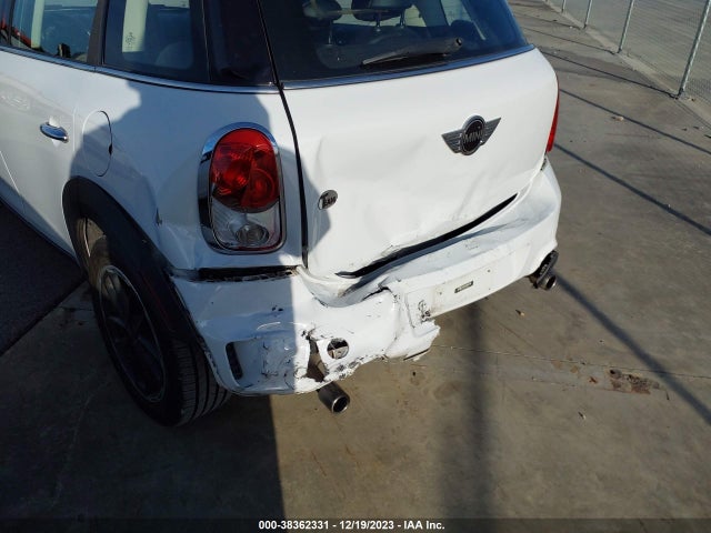 2015 MINI COUNTRYMAN WMWZC3C55FWT06203 Photo 5