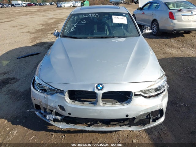 BMW 328i Xdrive 2016 WBA8E3C5XGK503091 Image 12