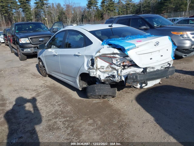 Hyundai Accent Value Edition 2017 KMHCT4AE3HU363270 Image 3