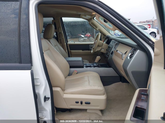Ford Expedition Xlt 2014 1FMJU1H56EEF27528 Image 5
