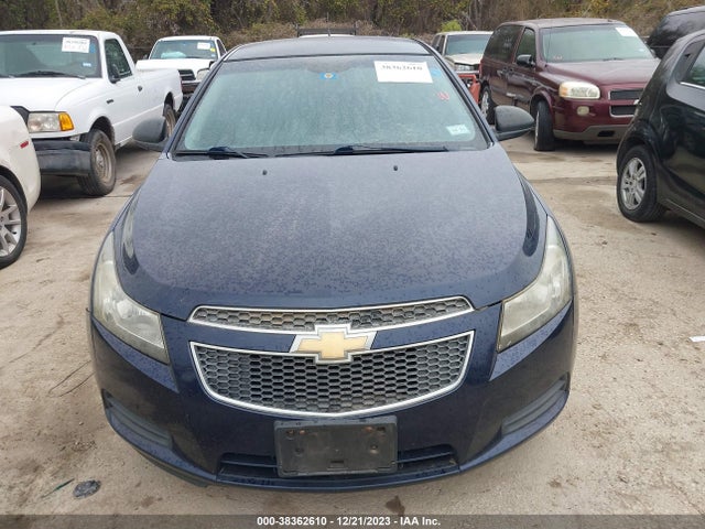 2011 CHEVROLET CRUZE LS VIN: 1G1PC5SH5B7173523