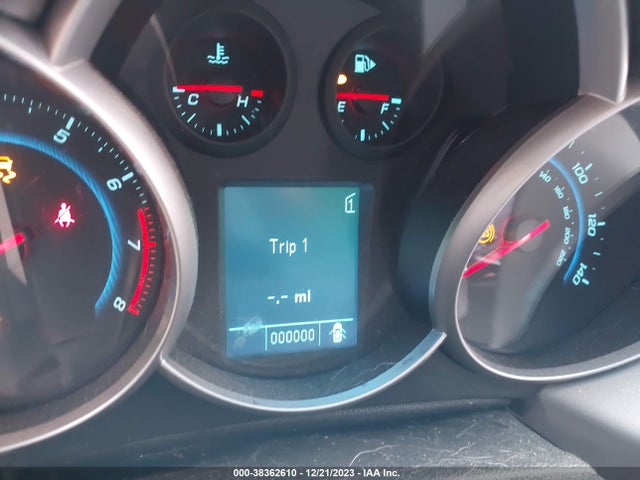 2011 CHEVROLET CRUZE LS VIN: 1G1PC5SH5B7173523